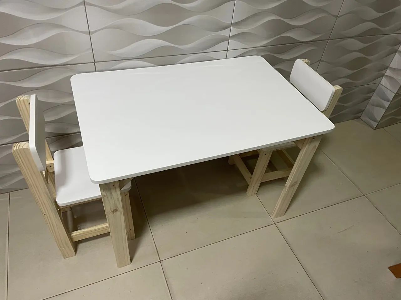 Conjunto mesa infantil retangular, para crianças até 8 anos - Foto 3