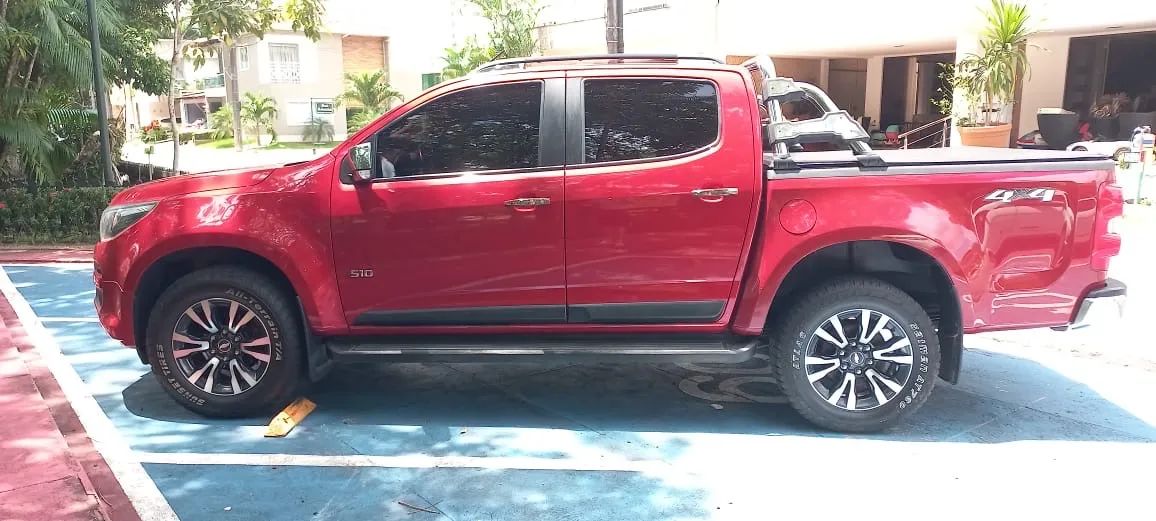 Vende-se S10 - 2020 - Foto 2