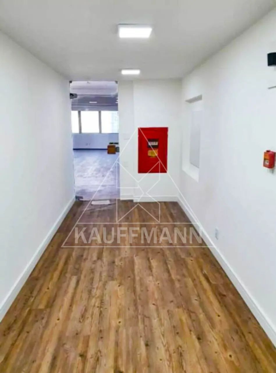 Conjunto Comercial no Brooklin à Venda e Locação com 5 Salas, 4 Vagas e 204m² . - Foto 4