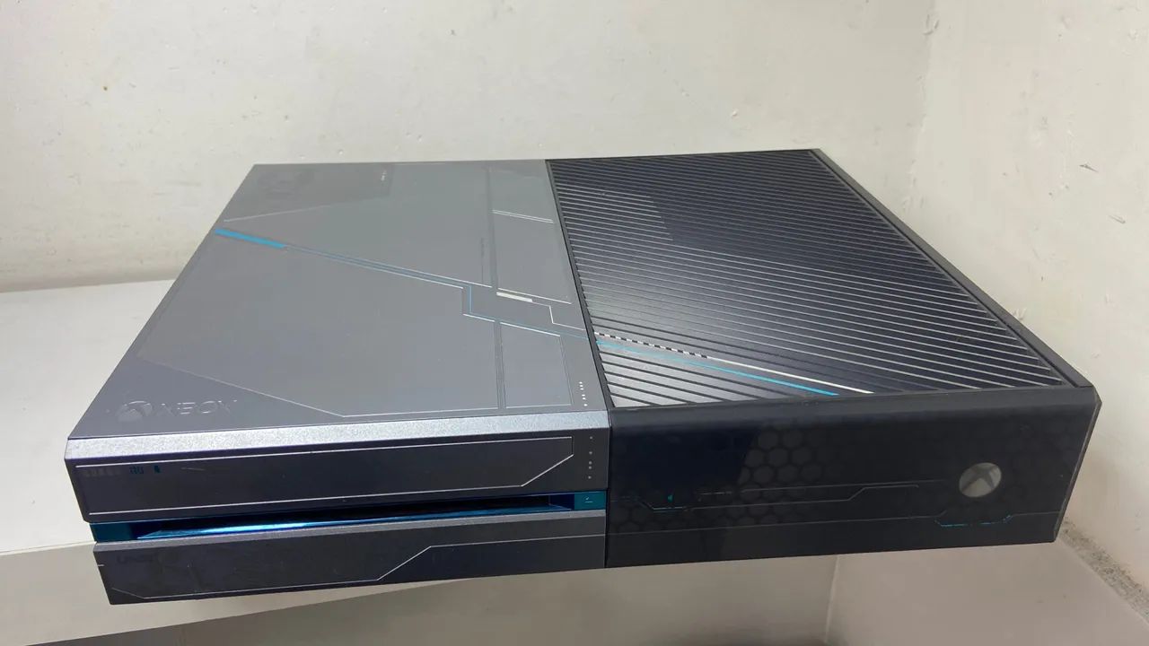 XBOX ONE EDIÇÃO ESPECIAL HALO 5 aceito troca - Foto 2