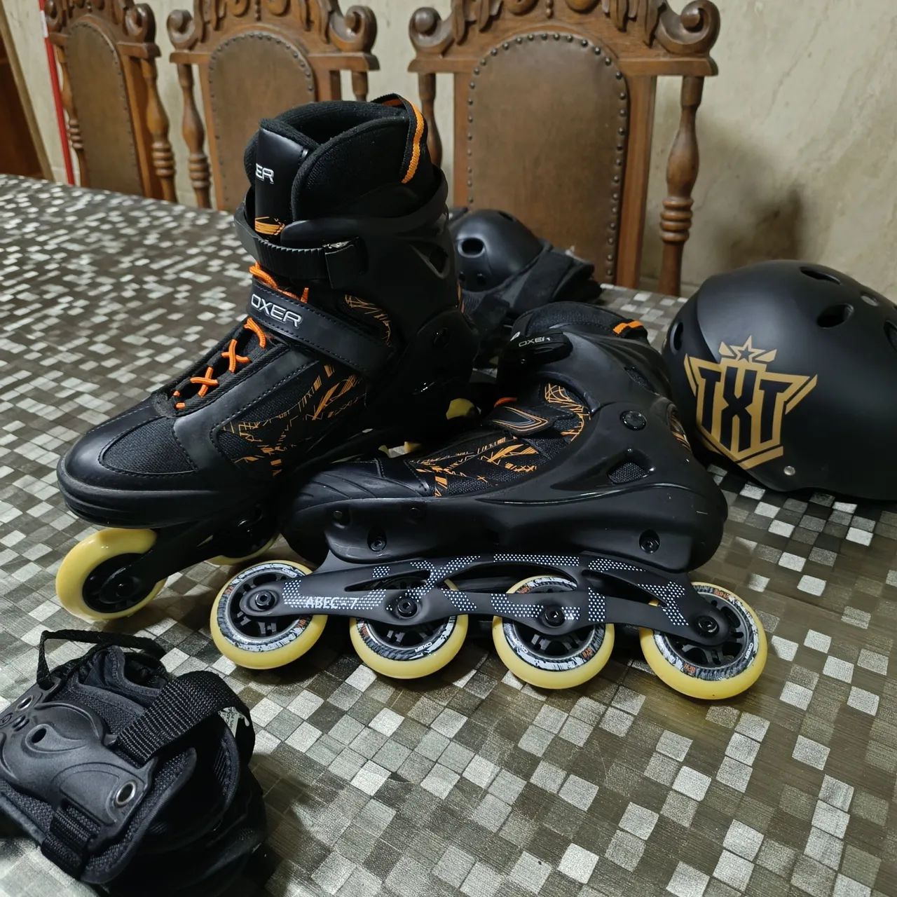 Patins Inline Oxer - Tamanho 42 + protecao individual + capacete Traxart + mochila