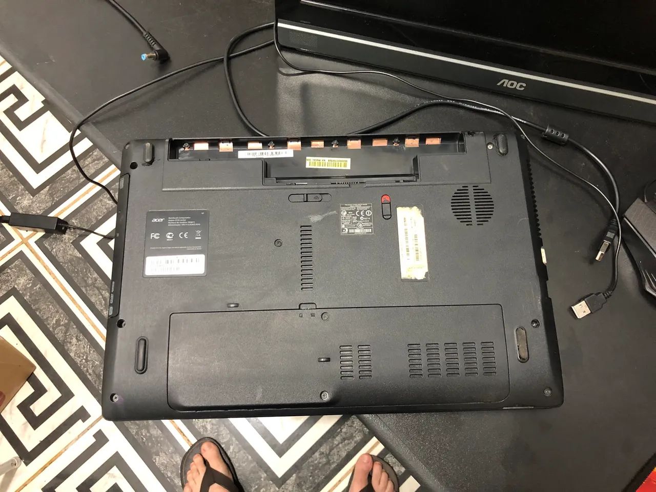 Notebook Dell conservado  - Foto 4