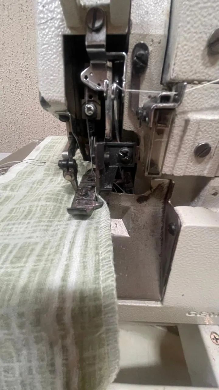 Overlock Industrial Gemsy - Funcionando - Oportunidade - Foto 5