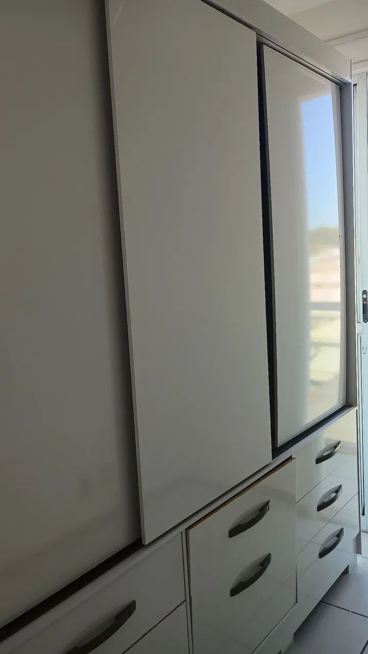 Guarda-roupa