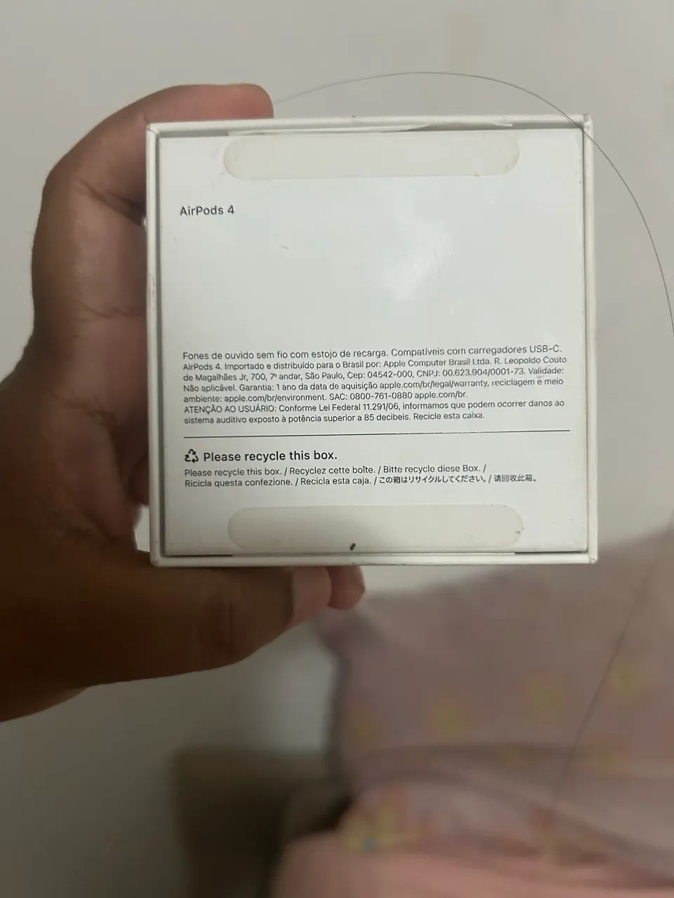 AirPods 4 