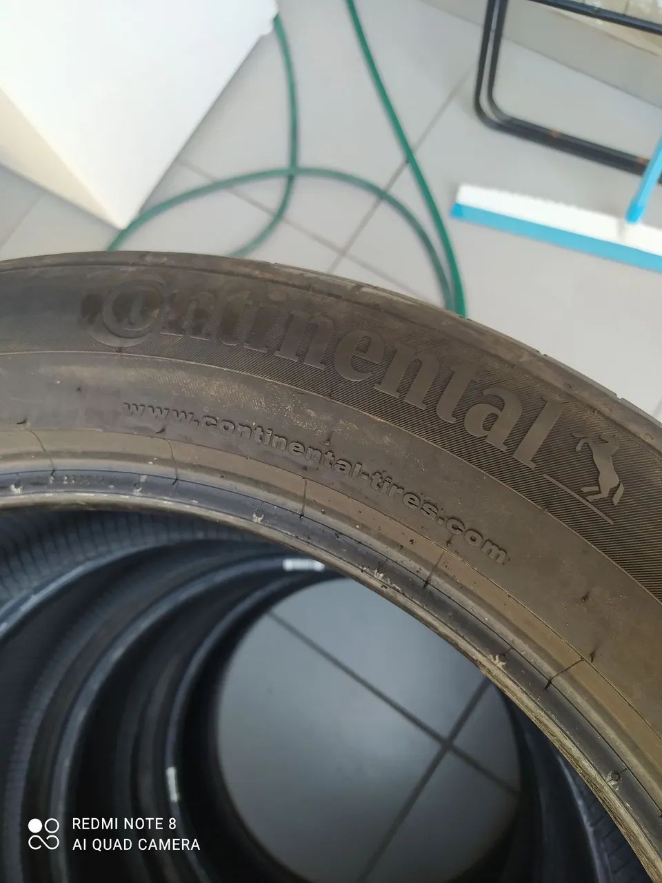 04 Pneus 235/50 R19 Continental  - Foto 4
