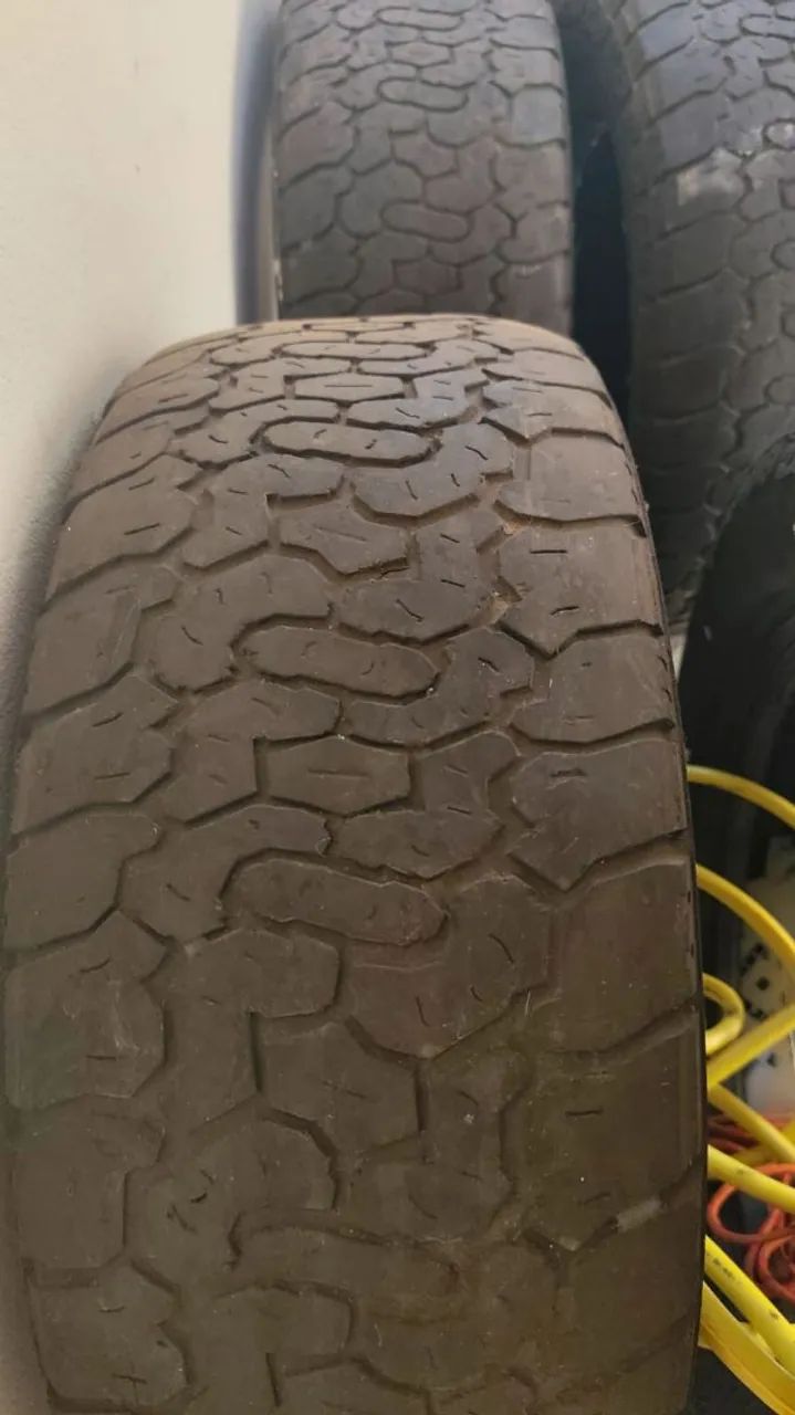 Pneus 265/65/17 - Foto 5