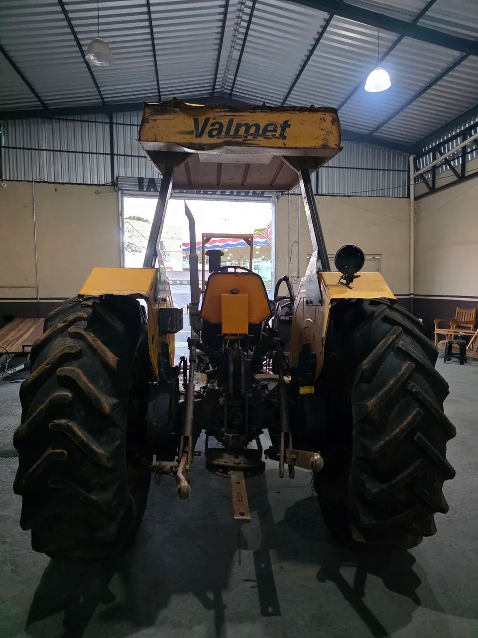 TRATOR VALMET 78 CONJUNTO TATU - Foto 5