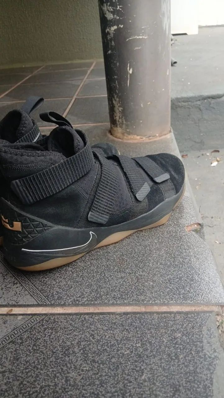 Vendo tenis lebron james 11 soldier - Foto 2