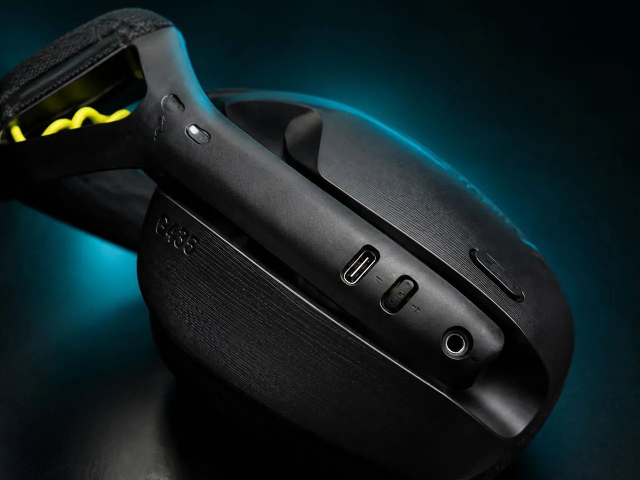 Headset Gamer Sem Fio Logitech G435 Bluetooth Lightspeed - Foto 4
