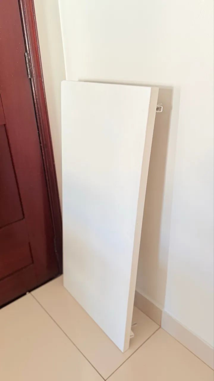 Mesa retrátil 
