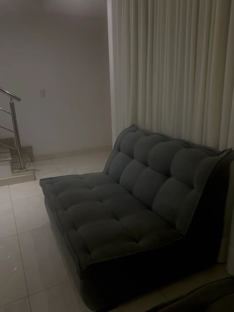 sofá dois lugares  - Foto 4