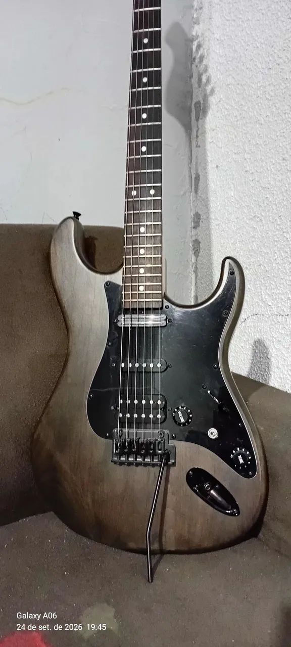 Guitarra tagima JA3  - Foto 2