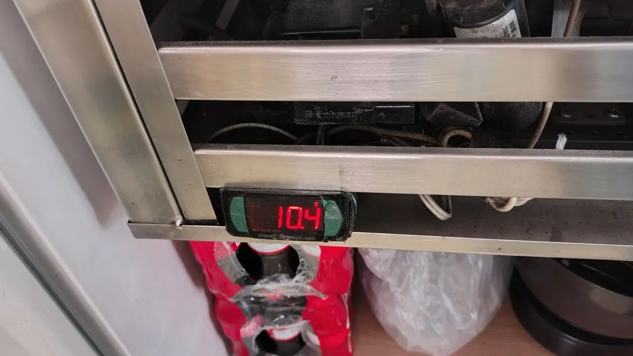 Vitrine refrigerada PPIENK  - Foto 3
