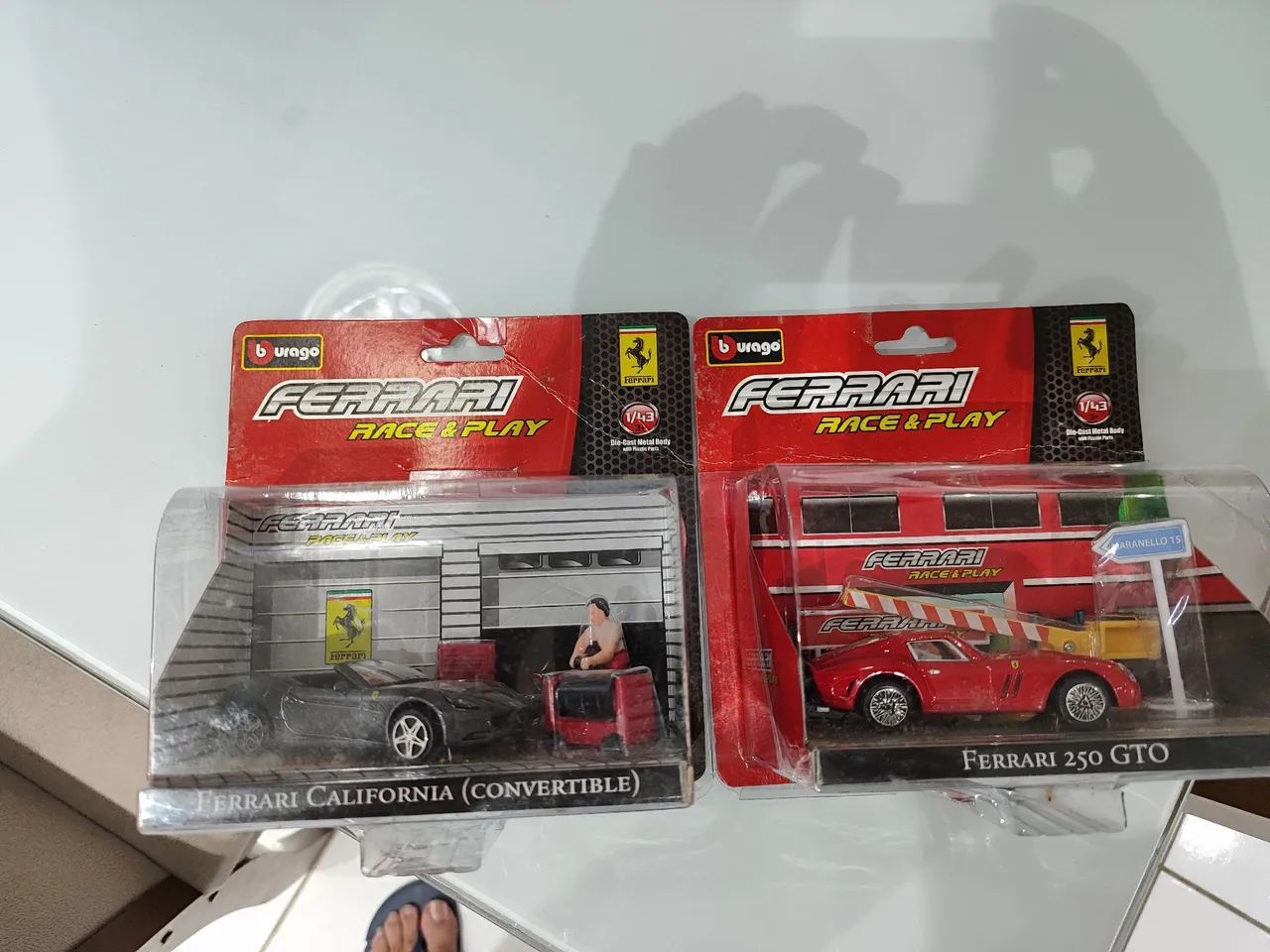 Miniaturas Bburago 1:43 - Foto 2