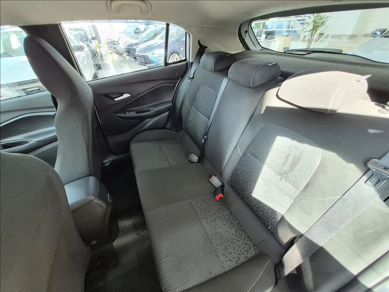 Chevrolet Onix Hatch LTZ 1.0 12V TB Flex Mec. 4P, foto 11 de 17