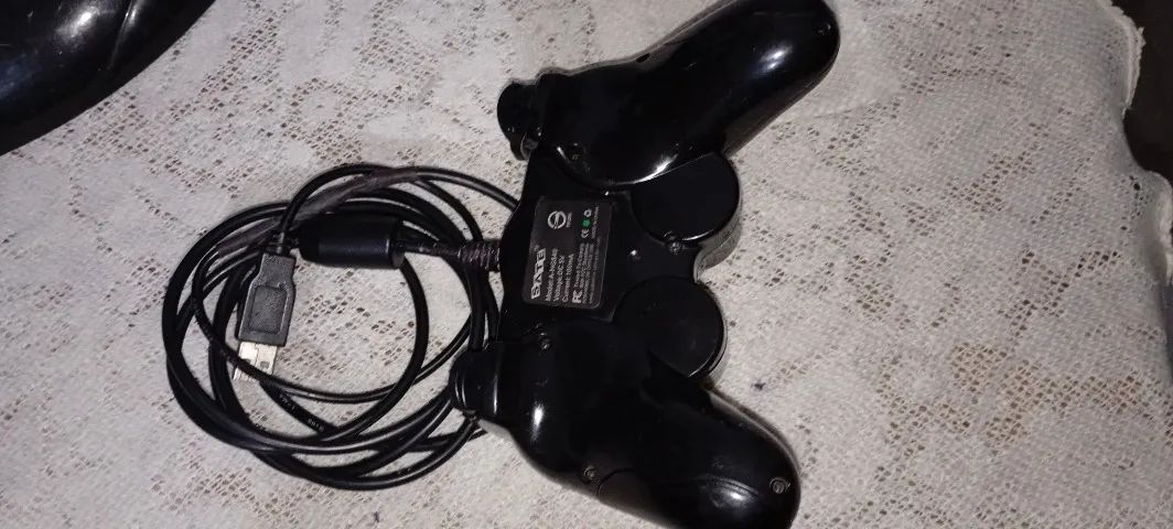Controle USB de jogos  Para PC. - Foto 5