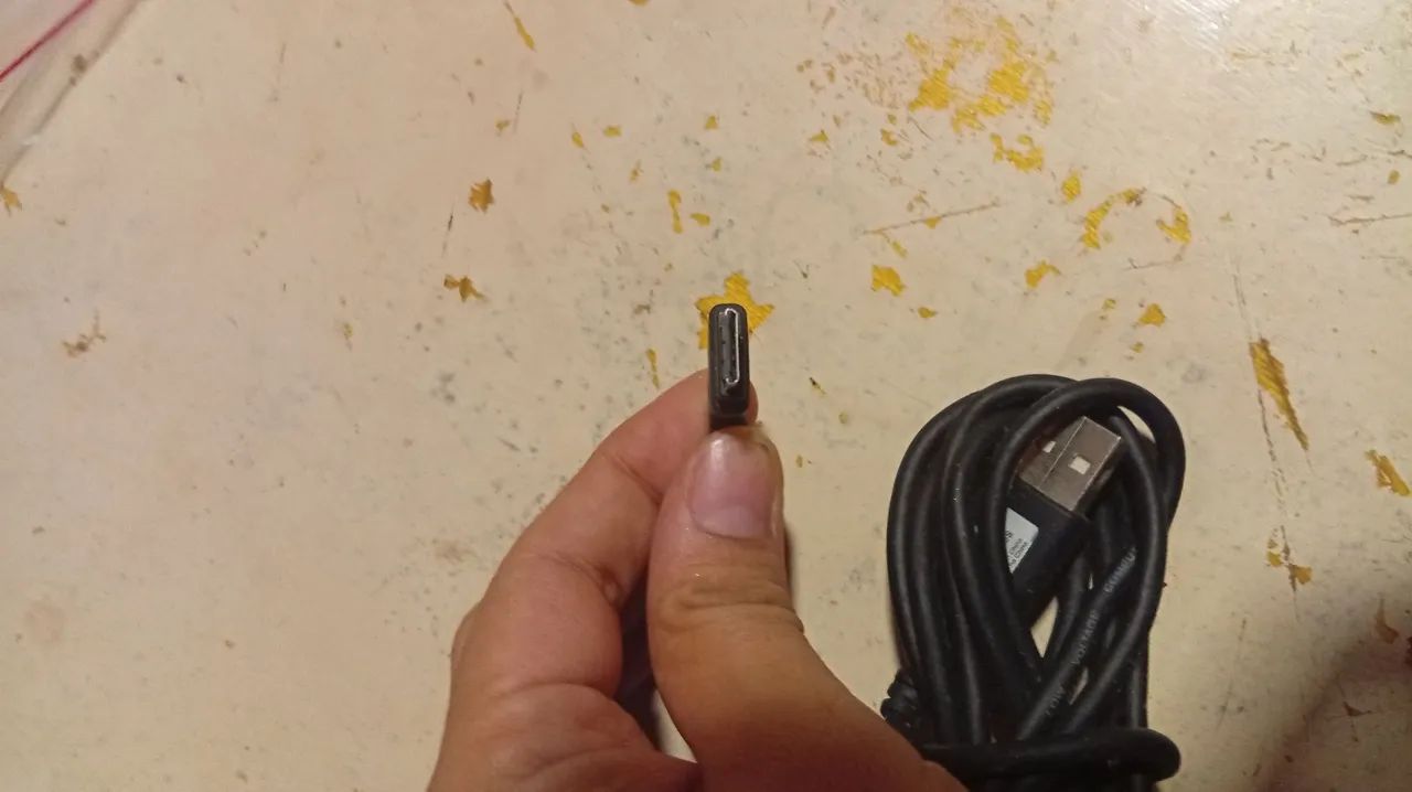 Cabo USB para celular Samsung antigo (conector 20 pinos, em L) - Foto 2