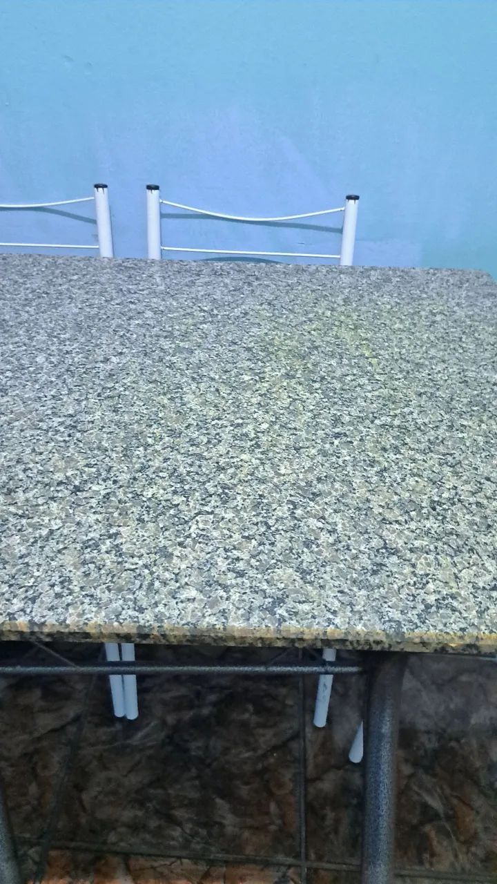 Mesa de mármore coo4 cadeiras