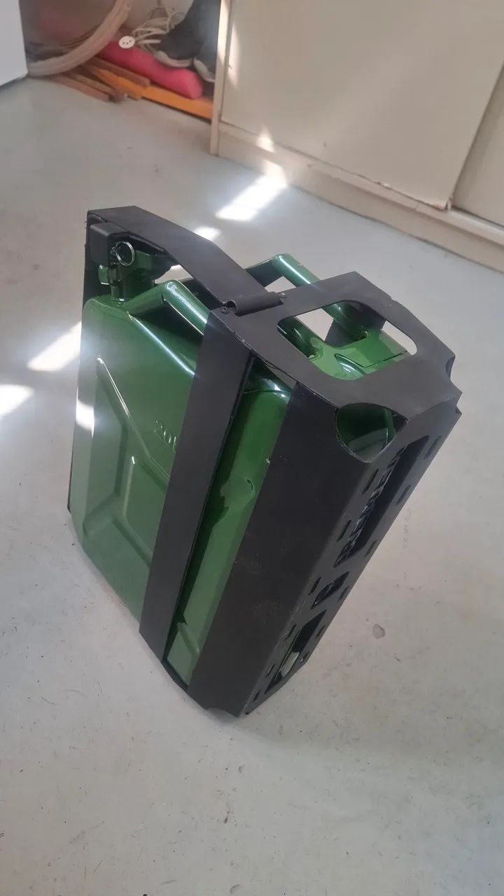 Galão combustível 20l com suporte - Foto 3