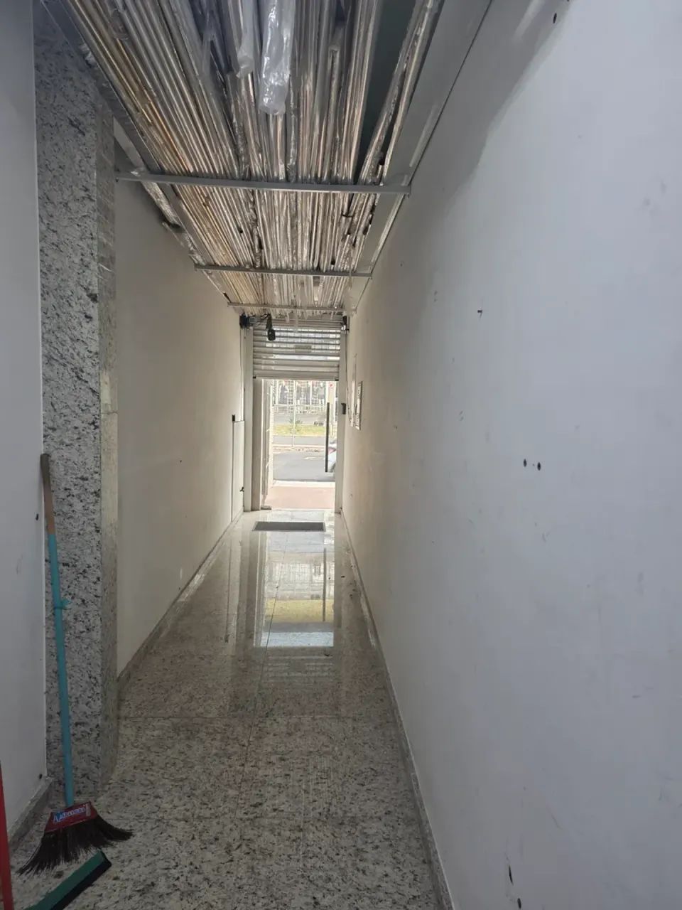 Excelente sala comercial no centro de Vila Velha ES