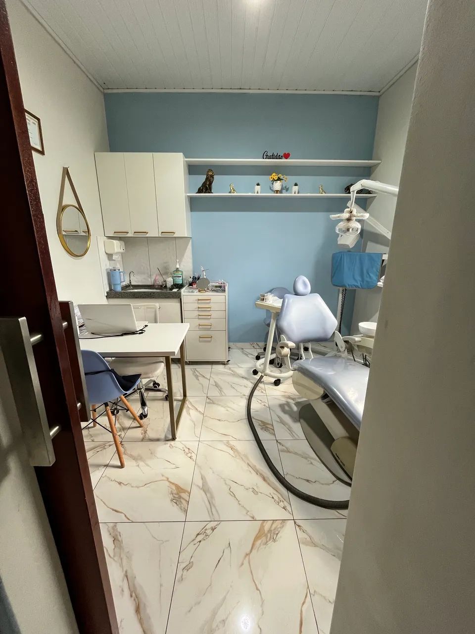 Vendo consultório odontológico no centro de Várzea Grande 