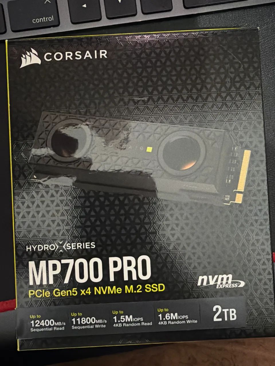 SSD Corsair MP700 Pro 2TB 