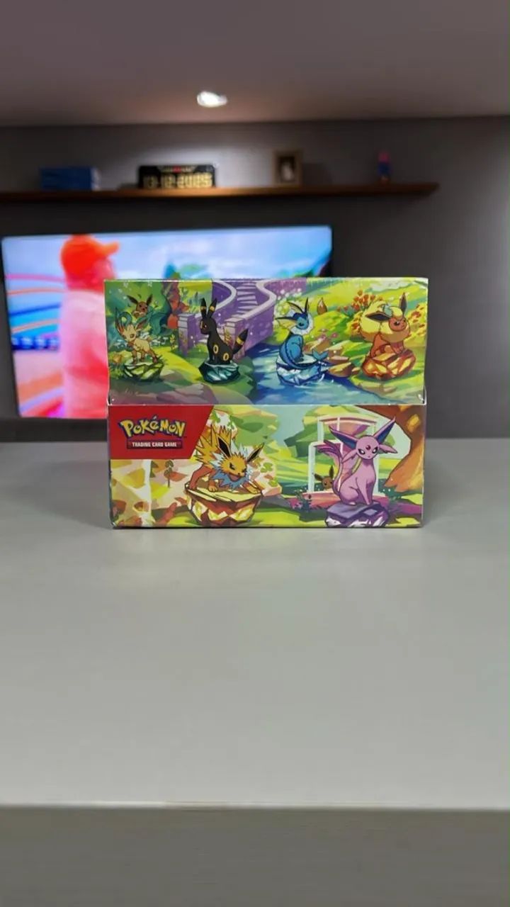 Display Case Mini Tin Prismatic Evolutions - Pokémon TCG