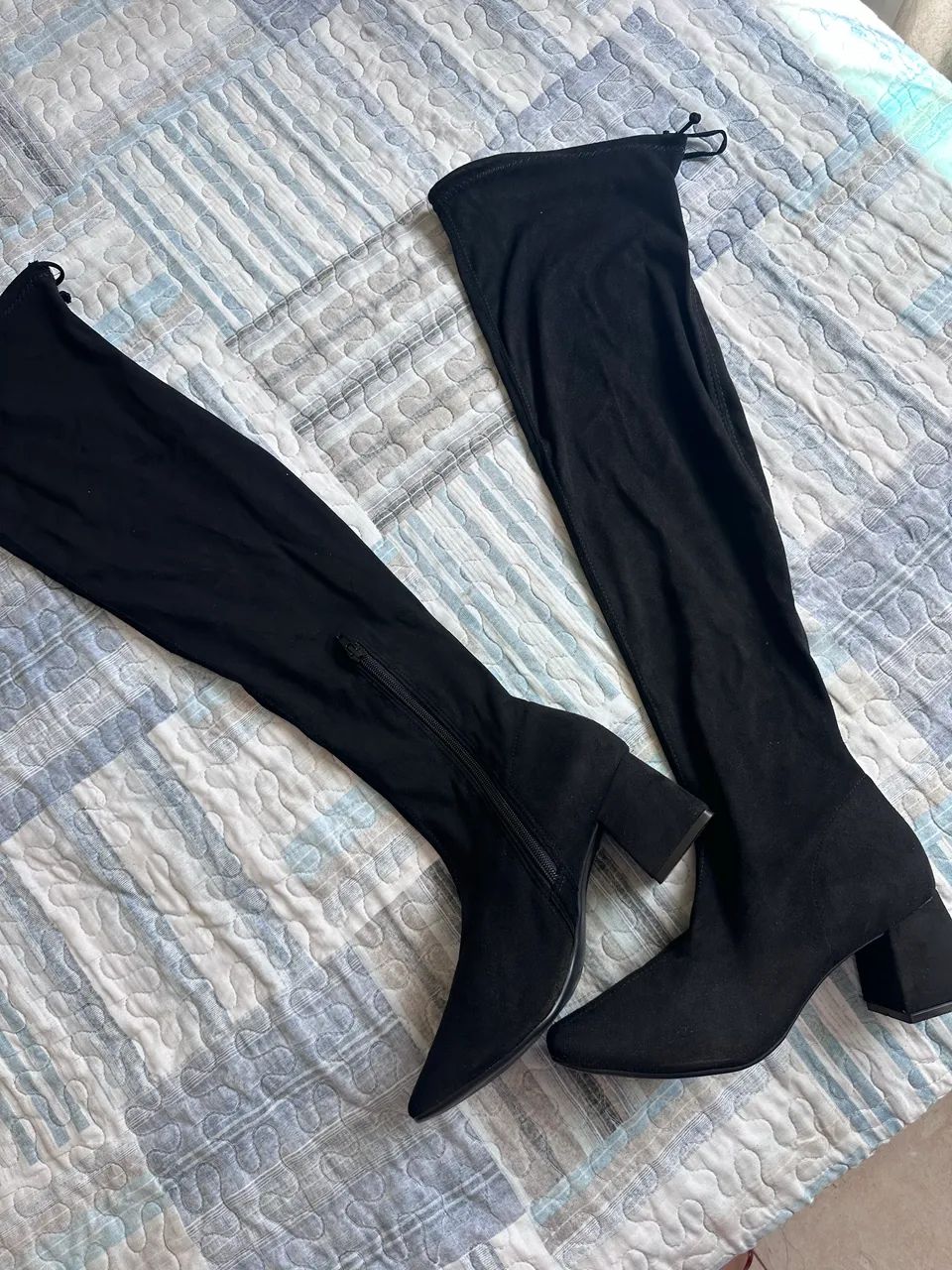 BOTA OVER 37 NOVA (NUNCA USADA)
