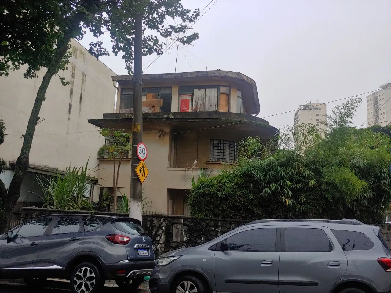 Terreno com sobrado antigo - Foto 4