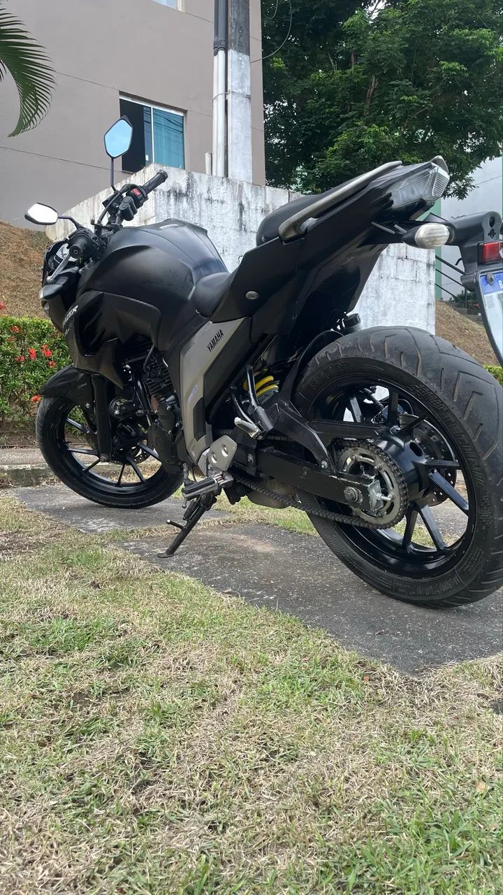 FZ25 ano 2022