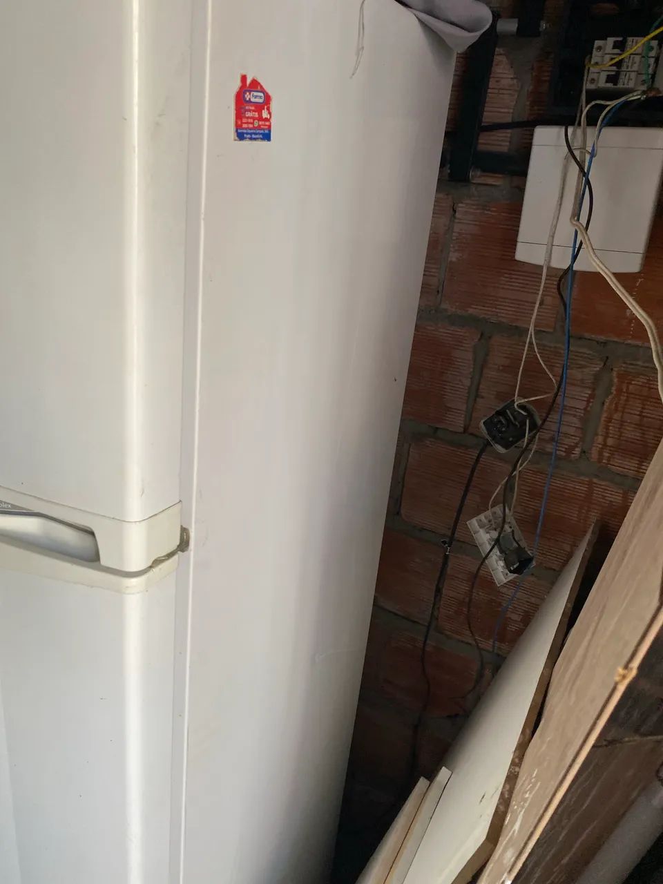 Vendo geladeira usada - Foto 3