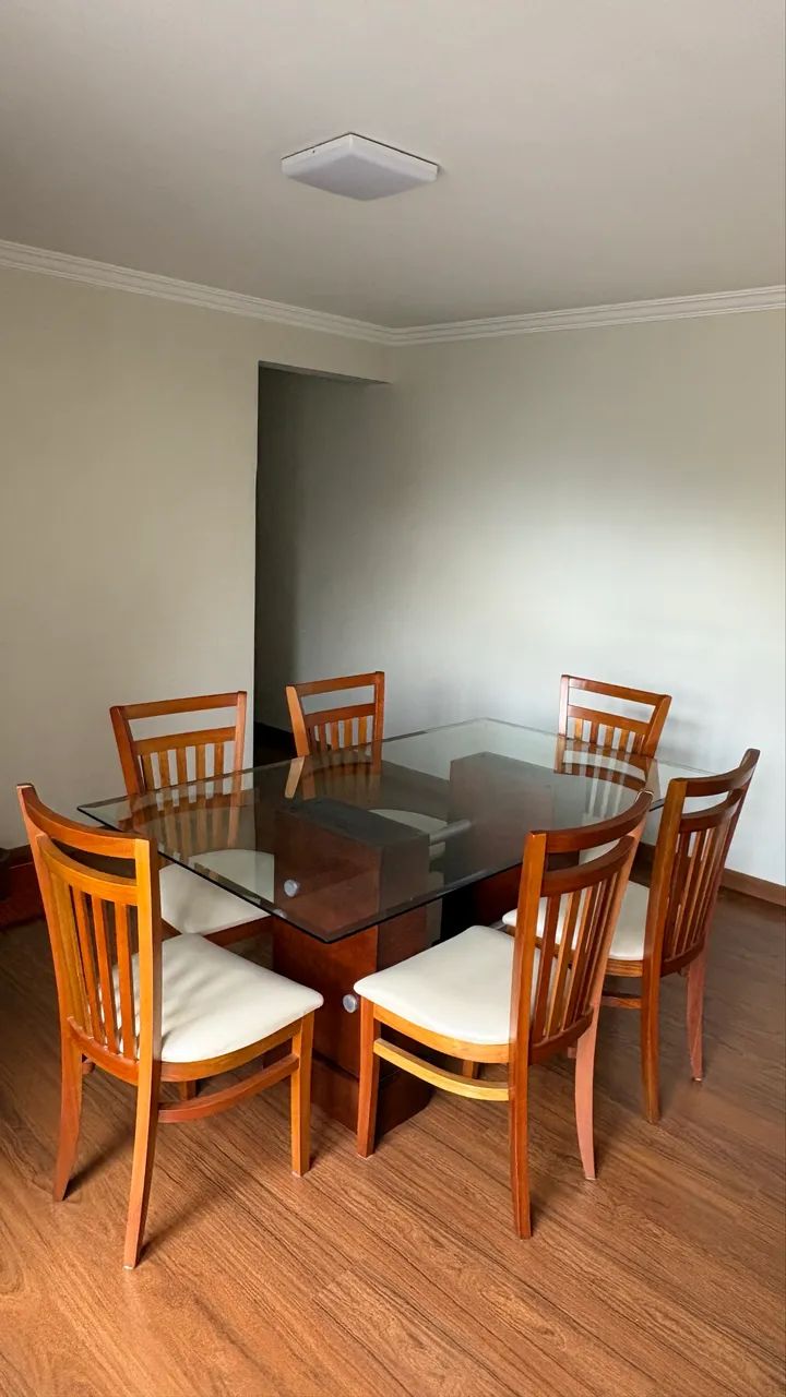 Jogo de mesa para sala 