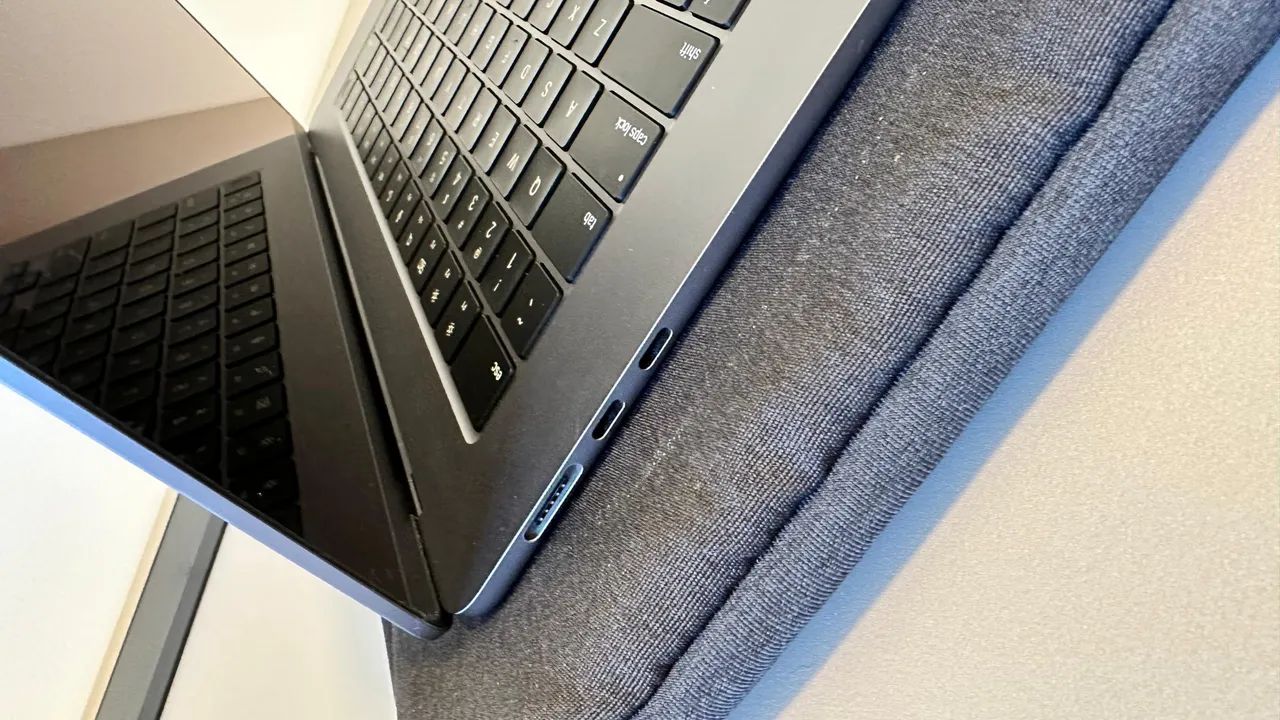 MacBook Air 15? M2 novo - 8GB / 256GB - US - R$ 6.500,00