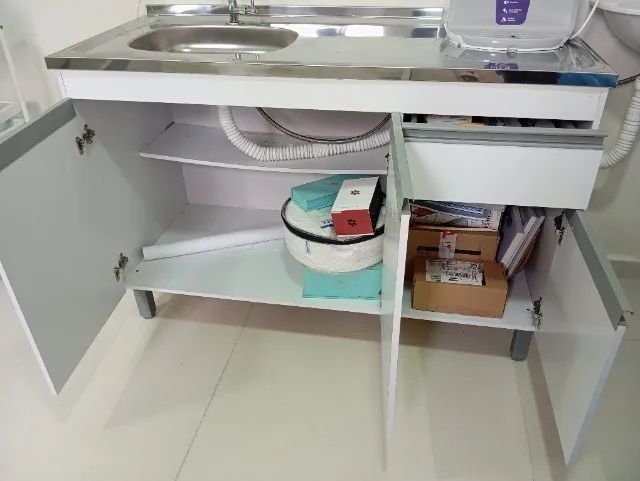 Balcão com tampo inox  - Foto 4