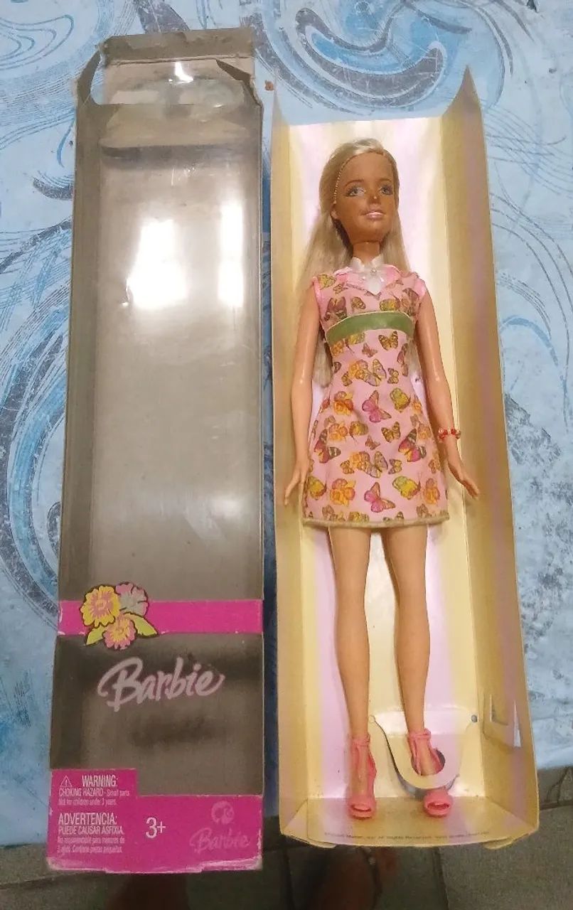 Boneca Barbie (Ainda na embalagem)
