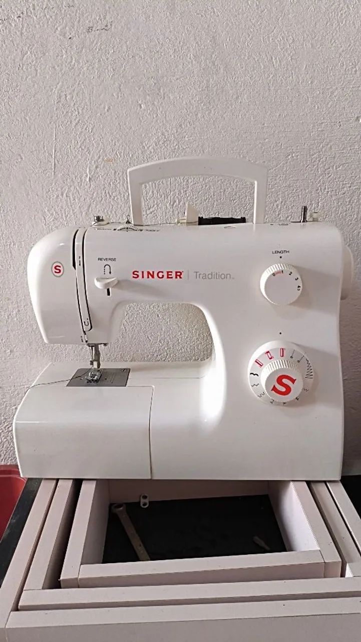 Máquina de costurar 