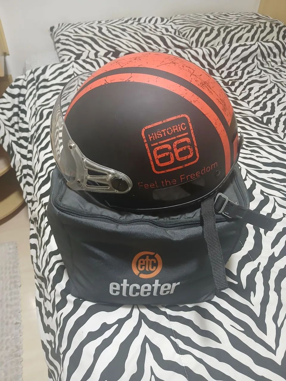 Capacete zerado