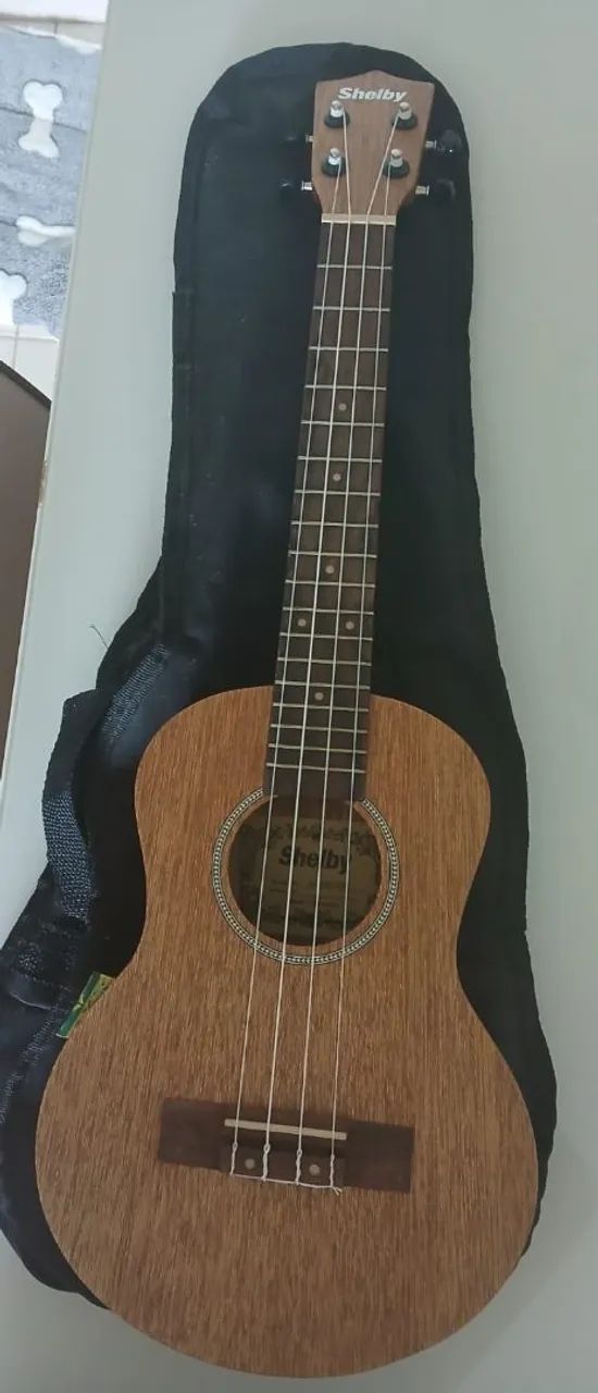 Vendo Ukulelê