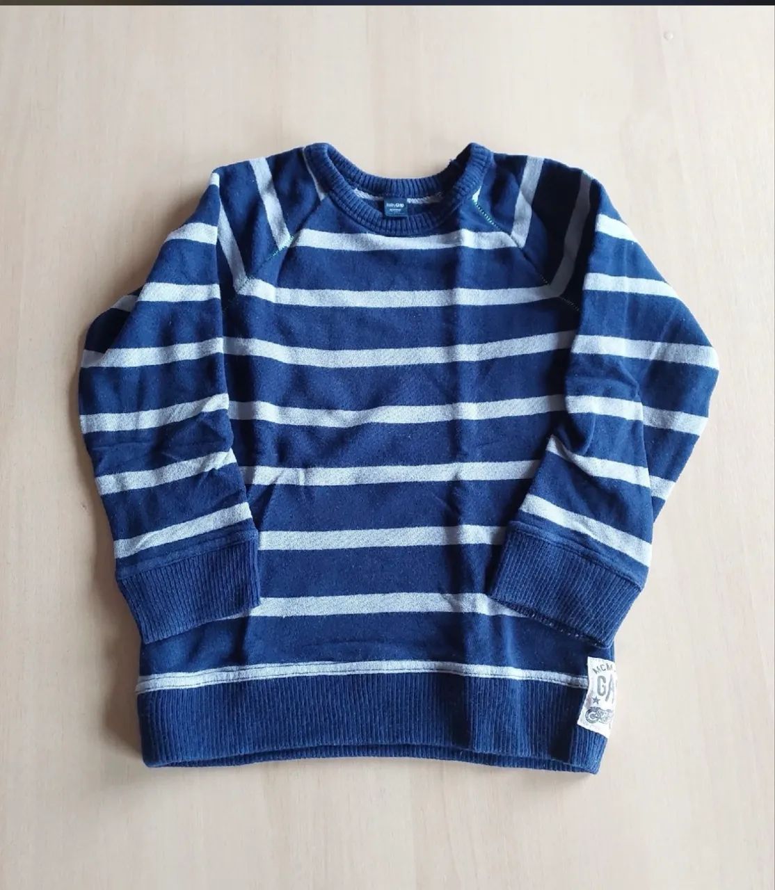 Lote 2 blusas de moletom GAP - Foto 2
