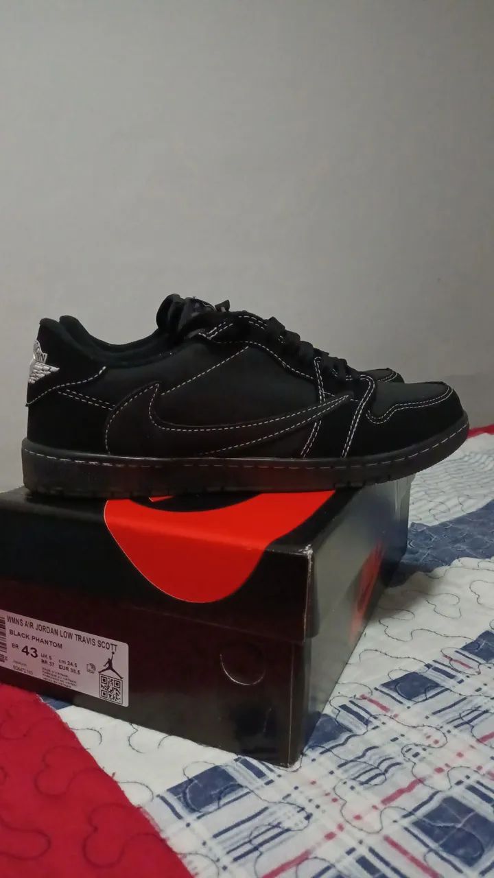Air Jordan low Travis Scott Black Phanton