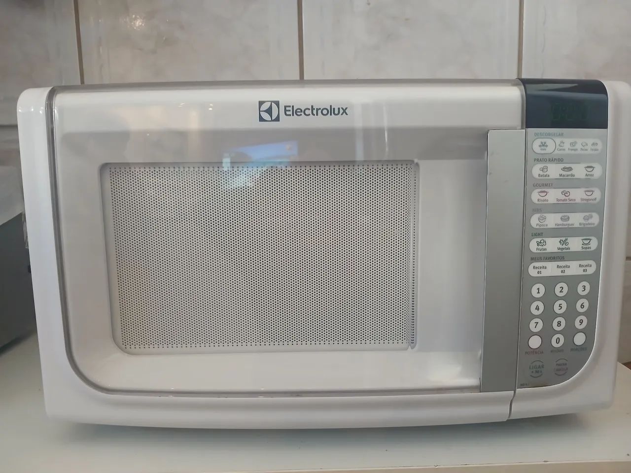 Microondas electrolux 31L