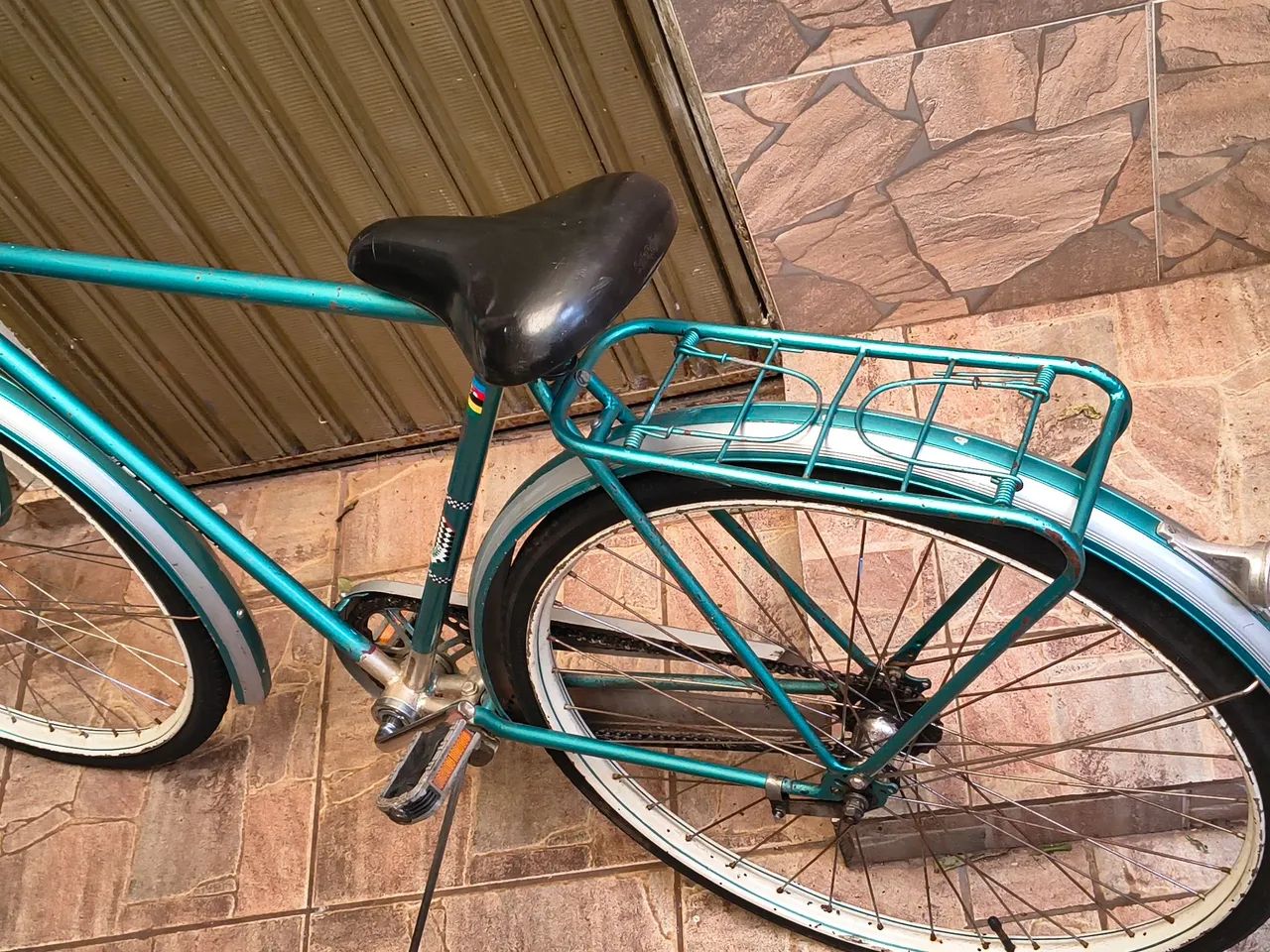 Bicicleta  Monark década de 50 - Foto 3