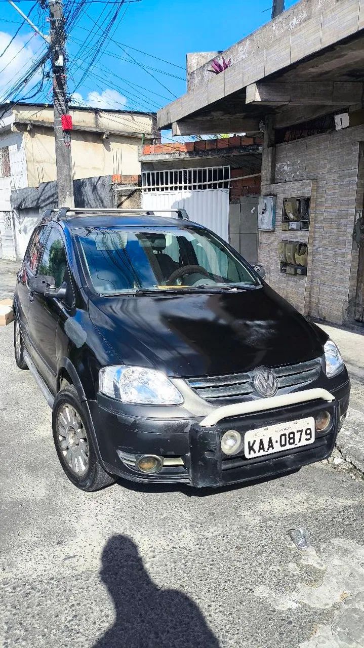 Volkswagen Fox Plus 1.6mi/ 1.6mi Total Flex 8V 4P 2005