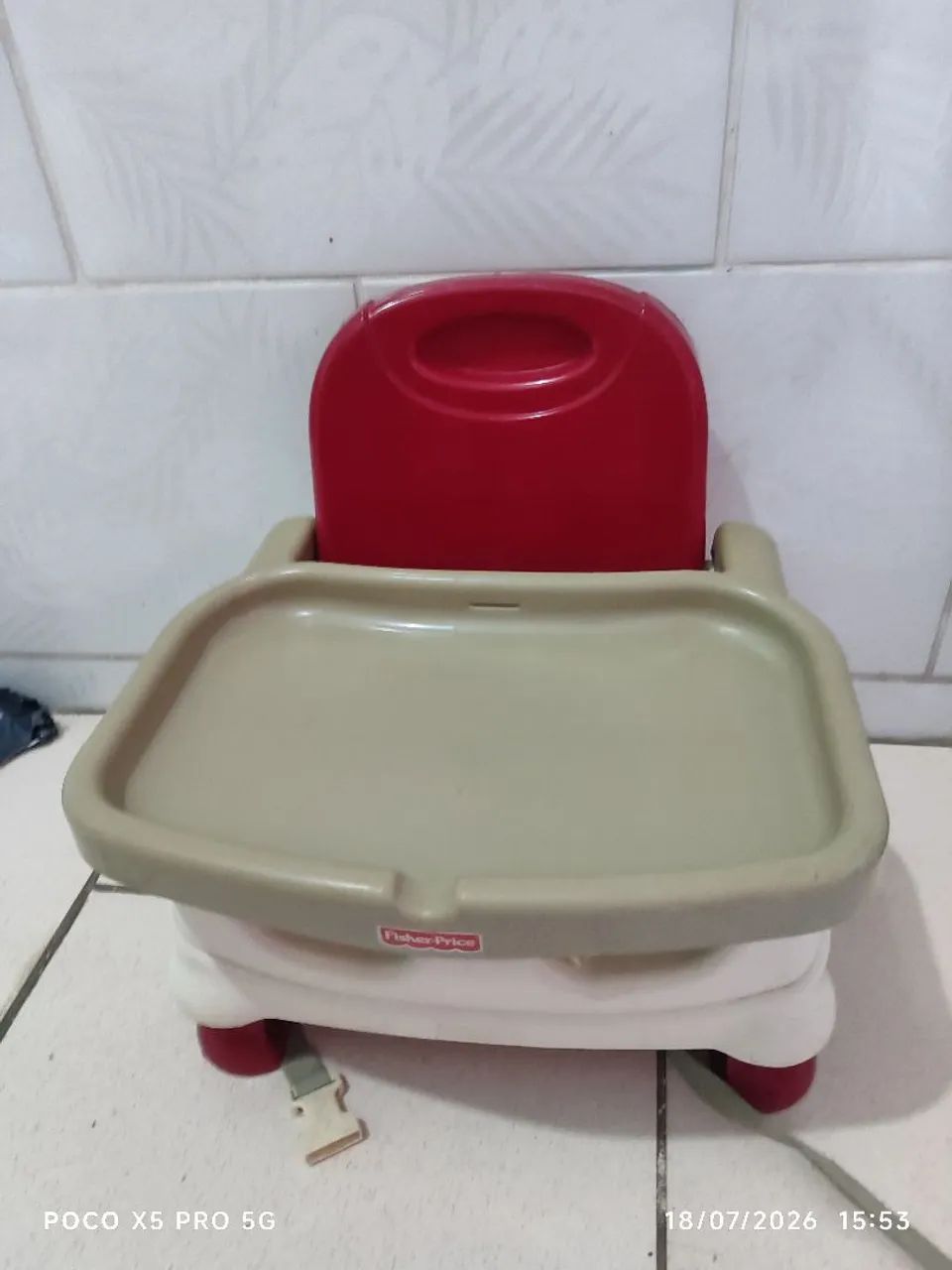 Cadeirinha de alimentacão para bebê  - Foto 3