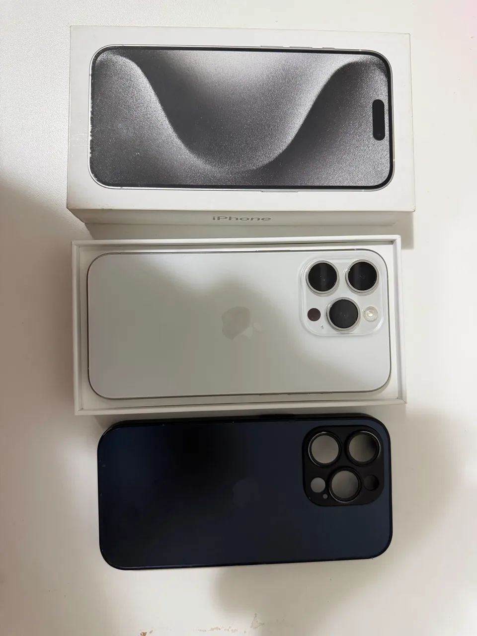 IPHONE 15 PRO 256 GB BRANCO - IMPECÁVEL - Foto 2