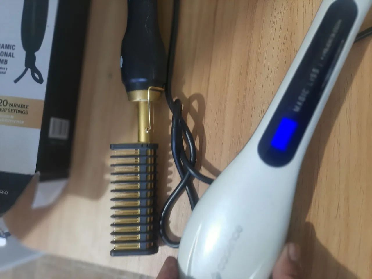 Escova alisadora  e pente  eletrico - Foto 4