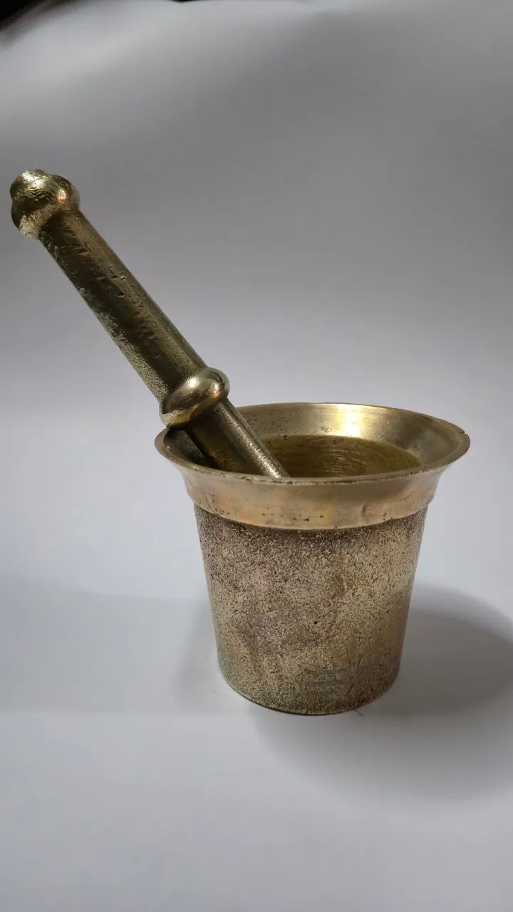 Pilão antigo bronze maciço  - Foto 2