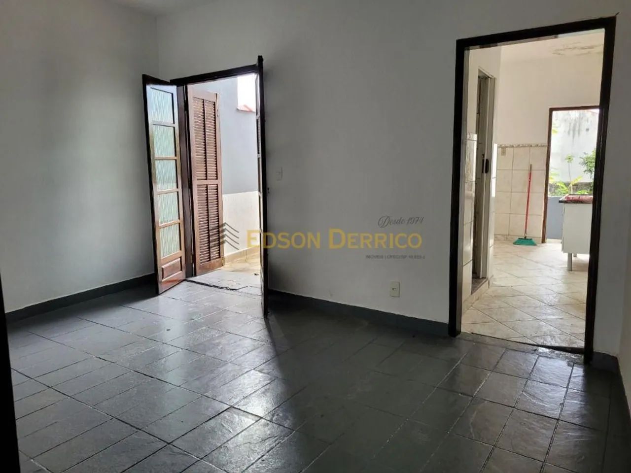 Casa com 2 Quartos à Venda, Centro - Pindamonhangaba - Foto 2