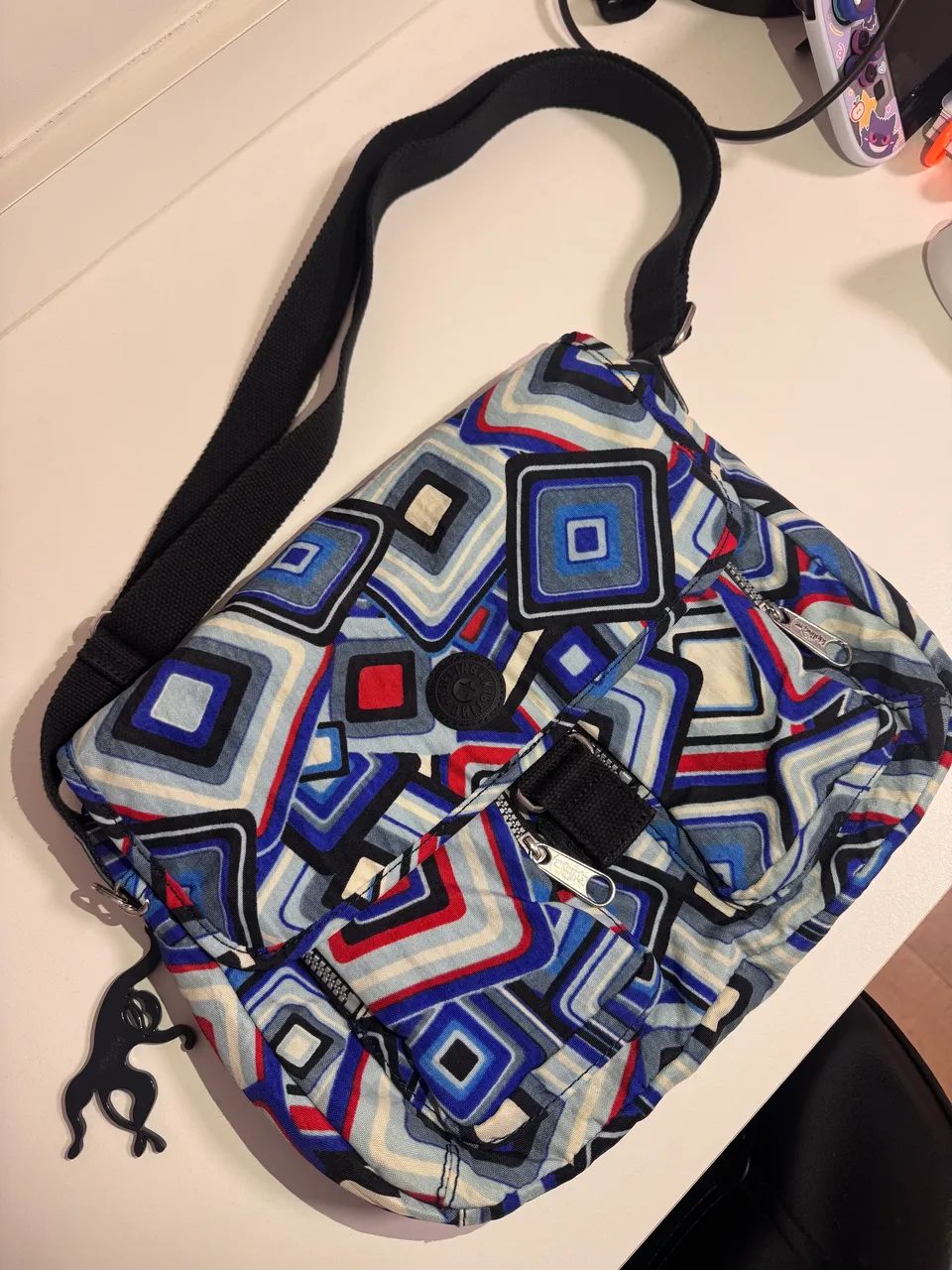 Bolsa Kipling original azul estampada vintage anos 2000